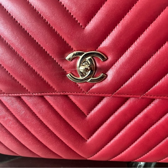 Chanel red trendy CC top handle shoulder bag - Picture 2 of 16